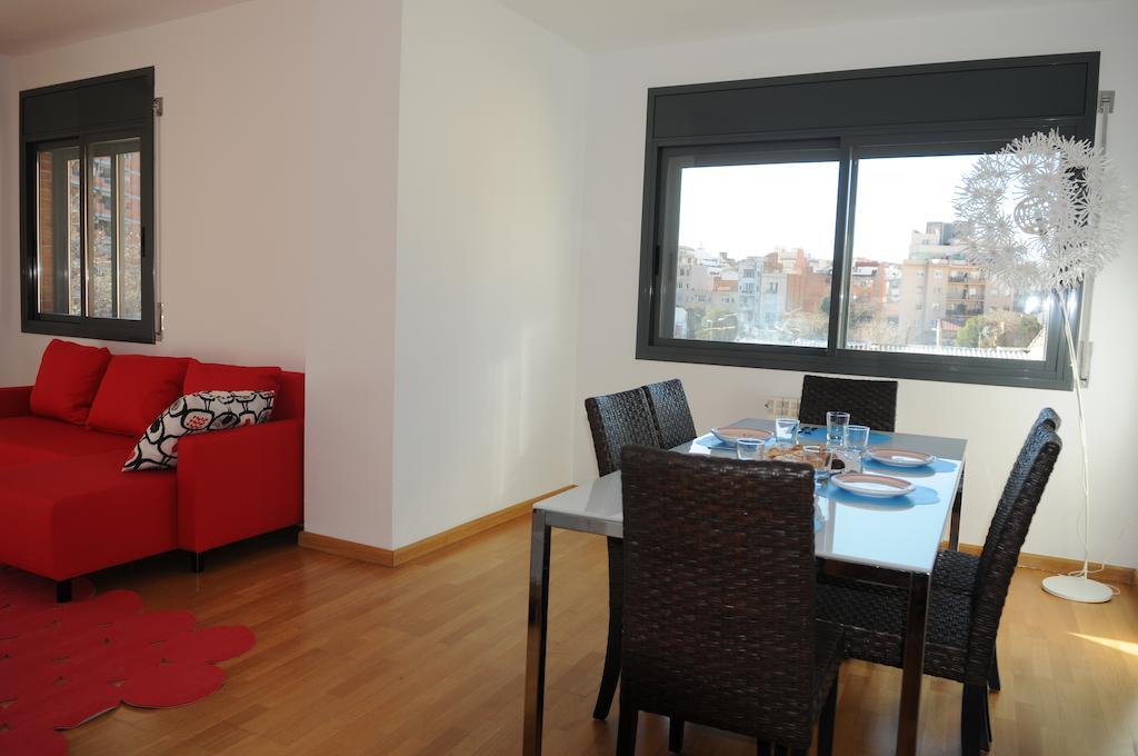 New & Sunny Apartment Barcelona Ruang foto