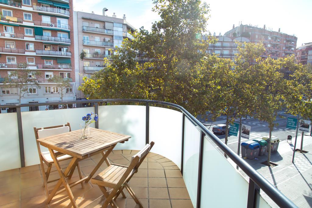 New & Sunny Apartment Barcelona Bagian luar foto